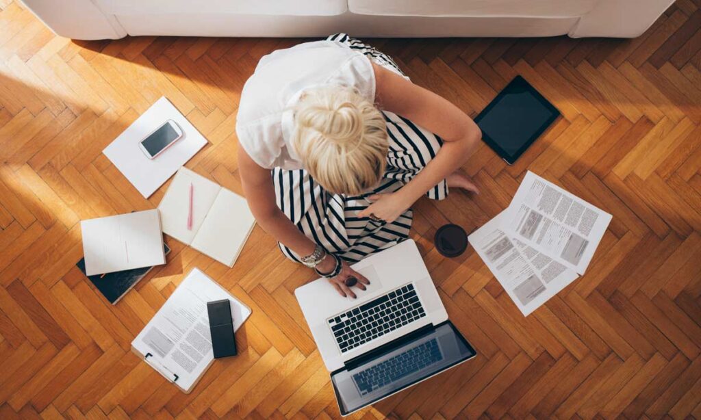 Как защитить свои аккаунты и данные при работе онлайн